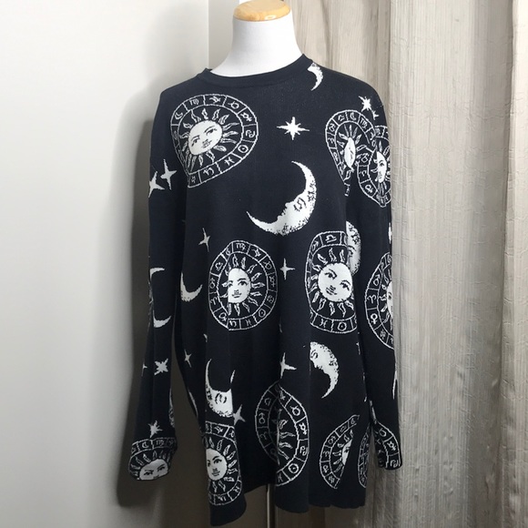 Dolls Kill Sweaters - Oversize Black Sun Moon Zodiac Celestial Sweater M